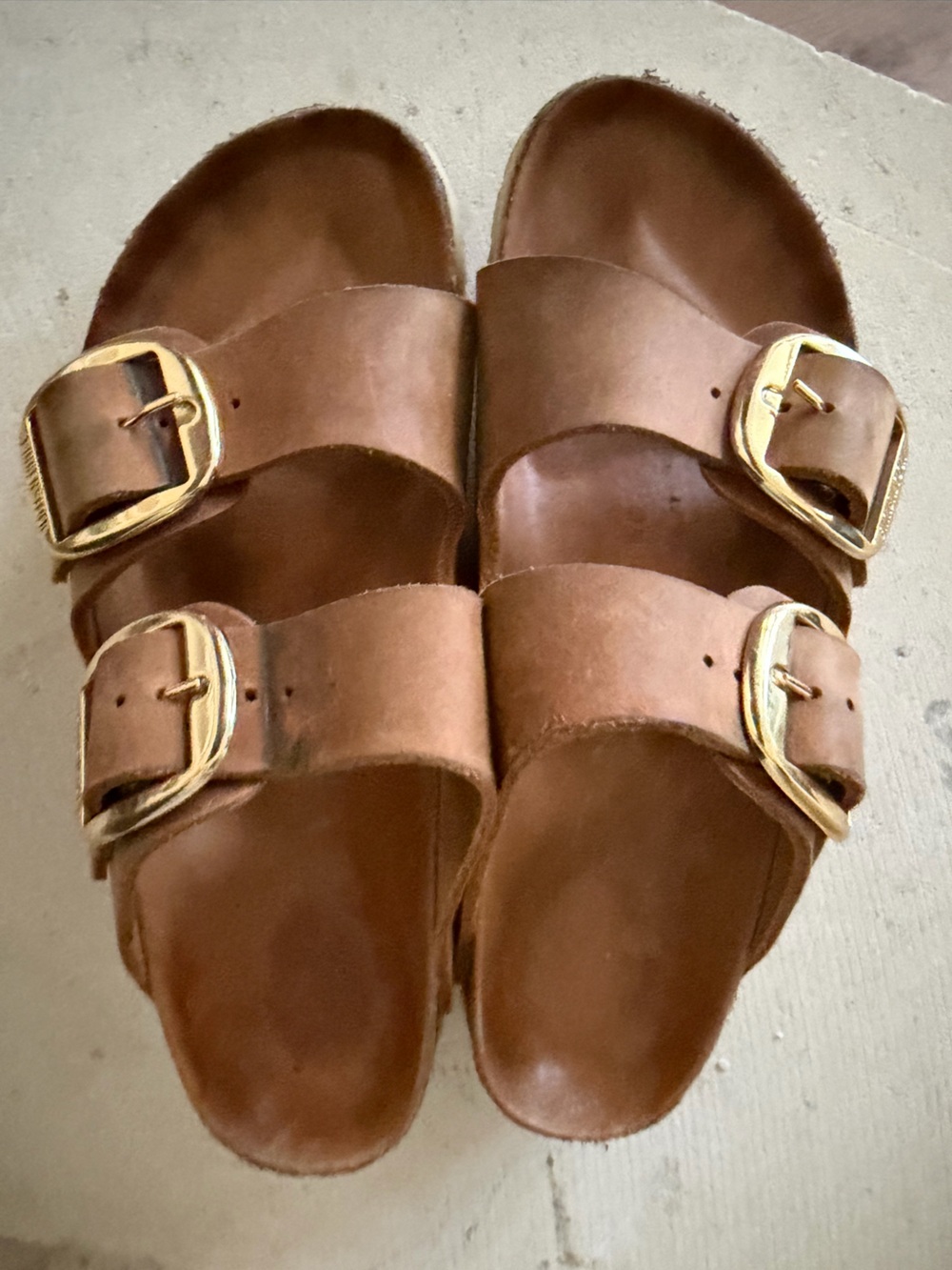 Birkenstock Women's Arizona Gold Big Buckle Sandals size EU 37 / US 6 - 6.5